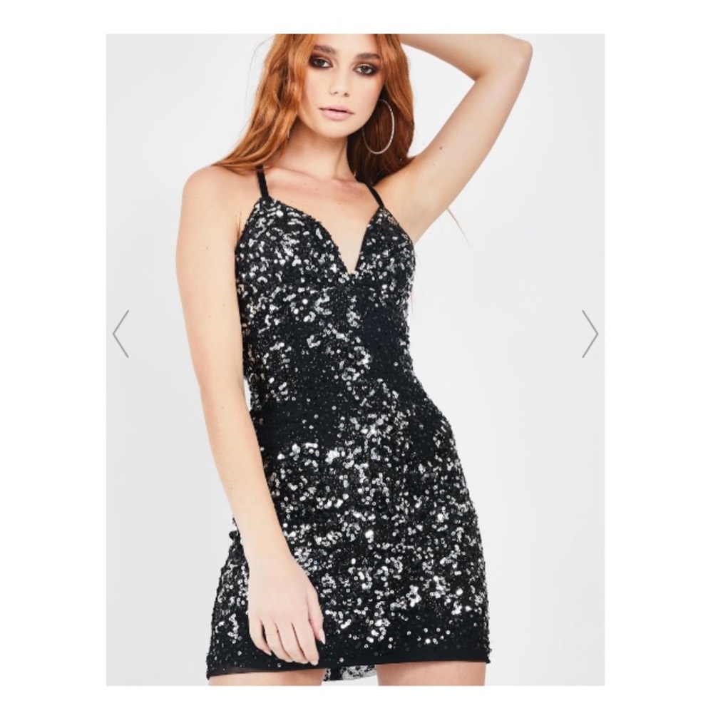 Impure Mouth Drop Sequin Dress